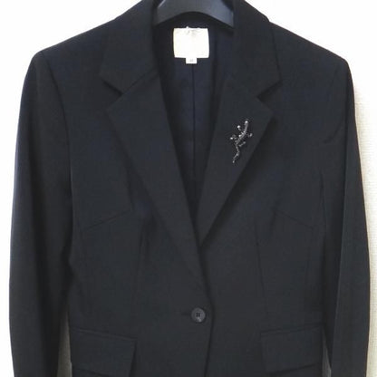 ラペルピン・ワイルドな貴方にブラック・トカゲの艶めきブローチ