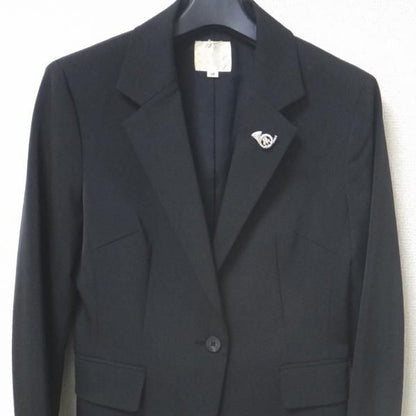 ラペルピン・時に鋭く時に優しくホルンのきらめきブローチ