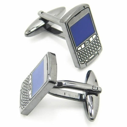 メタリックブラックの携帯電話カフス(カフリンクス/カフスボタン)