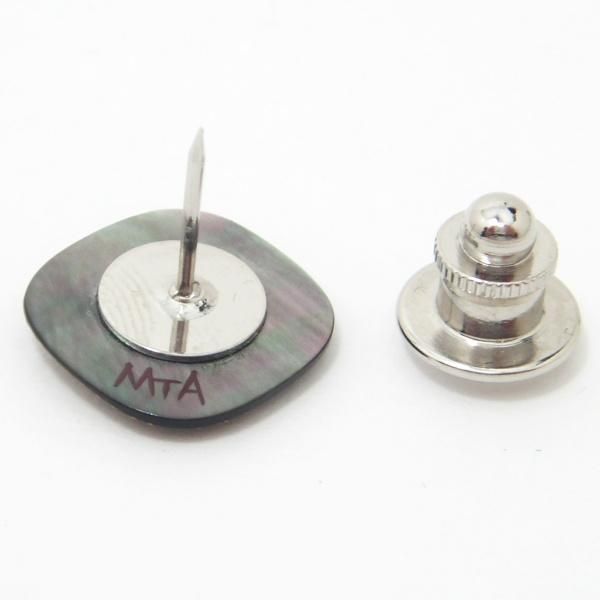 【受注生産】菊・黒蝶貝タイタック(ピンブローチ)