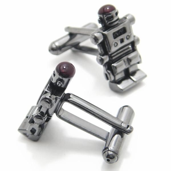 今にも動き出しそうなメタリックブラックのロボットカフス(カフリンクス/カフスボタン)