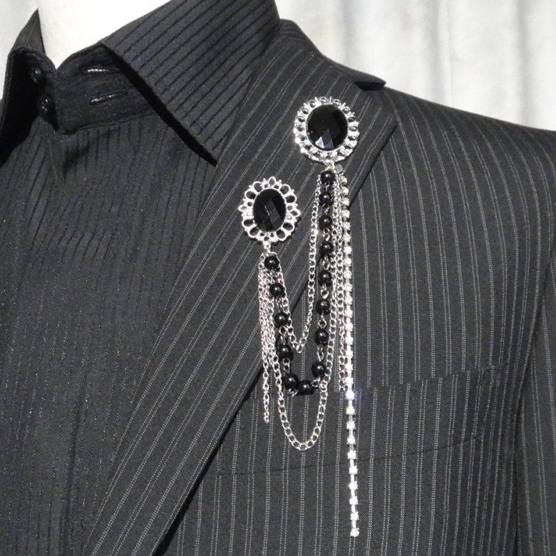 ラペルピン・ヨーロピアンデザインのダブル・ラペルブローチ