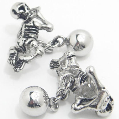 たまには骨休みしてねLazyな寝そべりガイコツのカフス(カフリンクス/カフスボタン)