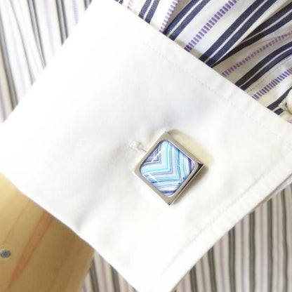 【SoniaSpencer】V字ストライプ・ブルーのカフス(カフリンクス/カフスボタン)