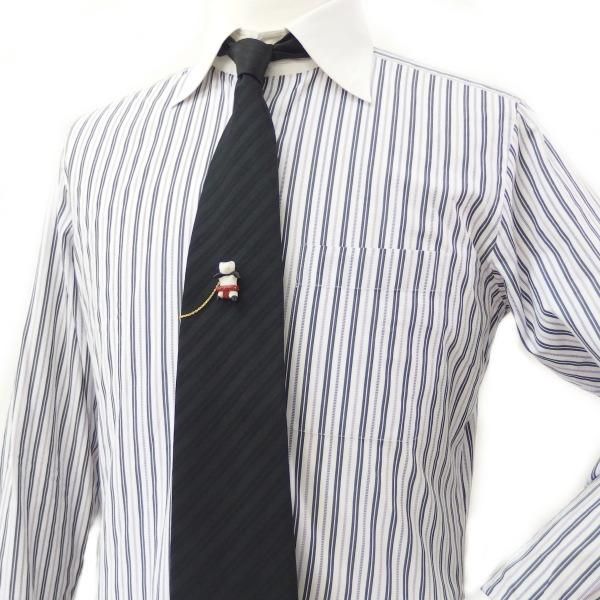 おとぼけお相撲パンダのタイタック(ピンブローチ)