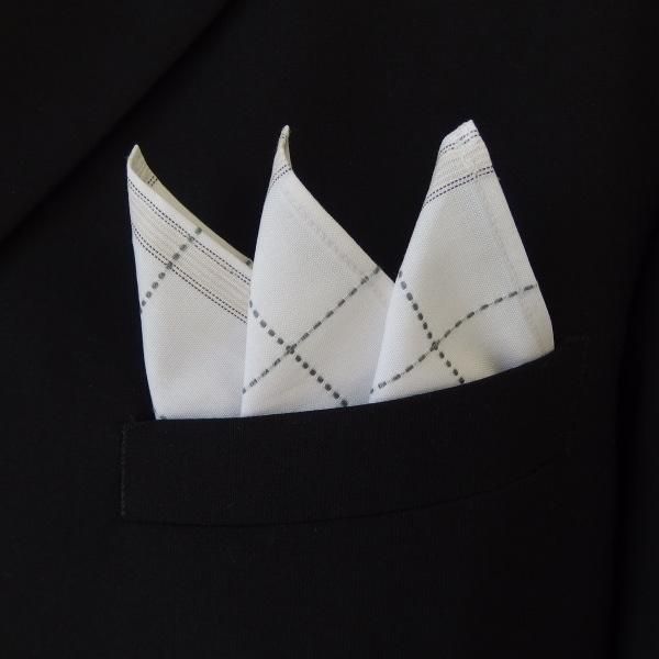 高級オーダーシャツ生地ポケットチーフ・ベージュ×カーキ・オーバーチェック柄ポケットスクウェア