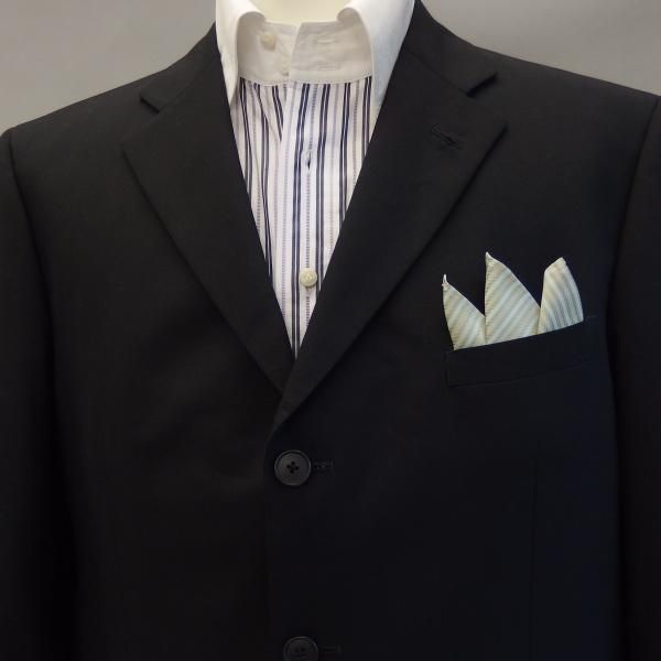 高級オーダーシャツ生地ポケットチーフ・若葉色×ベージュストライプのポケットスクウェア