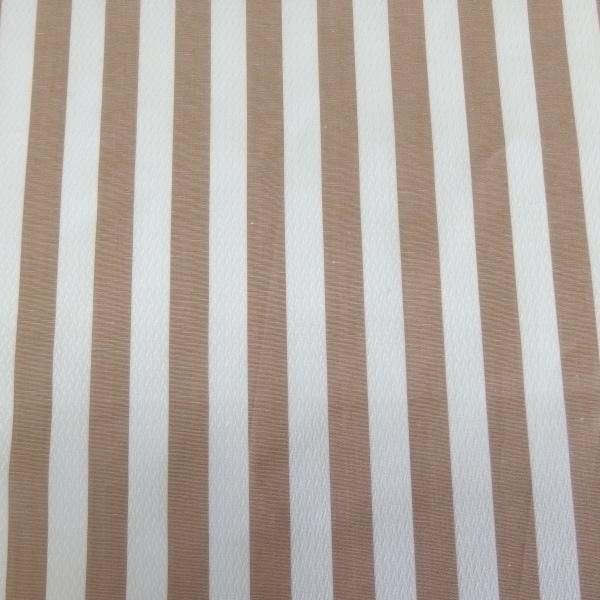 高級オーダーシャツ生地ポケットチーフ・ブラウン×ホワイトストライプのポケットスクウェア