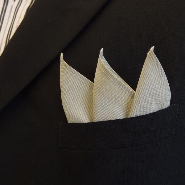 高級オーダーシャツ生地ポケットチーフ・若草色×白平織のポケットスクウェア