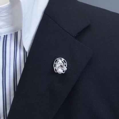 ラペルピン・馬蹄と馬の横顔・アコヤ真珠パール6.0mmのブローチ(タイタック)