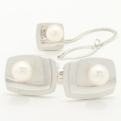 アコヤ真珠6.5㎜レクタングルVライン・デザインのカフス&タイタックのセット