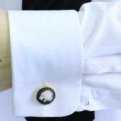 【陶華・TOHCA】ゴールド・ラウンド吠える虎カメオ・グレーのカフス(カフリンクス/カフスボタン)