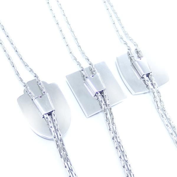 お洒落ループタイ・シルバーチェーン・クリーム・クロス