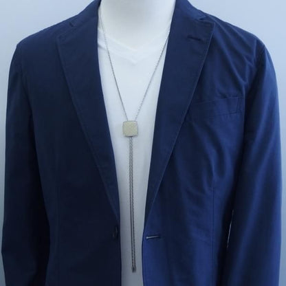 お洒落ループタイ・シルバーチェーン・クリーム・クロス