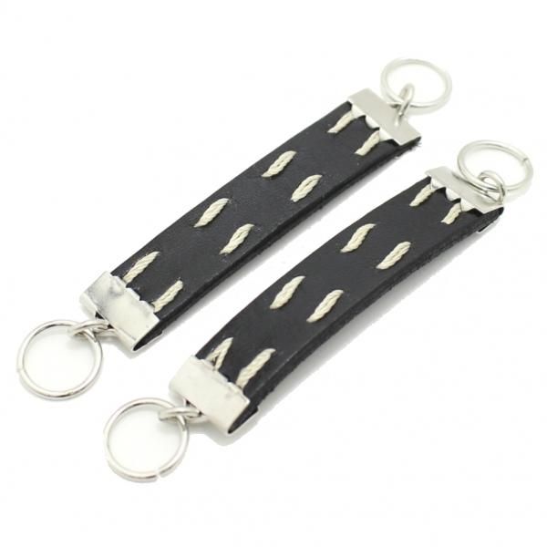 ブラック革レザー・ダブルステッチのカフスチャーム(カフスチェーン)