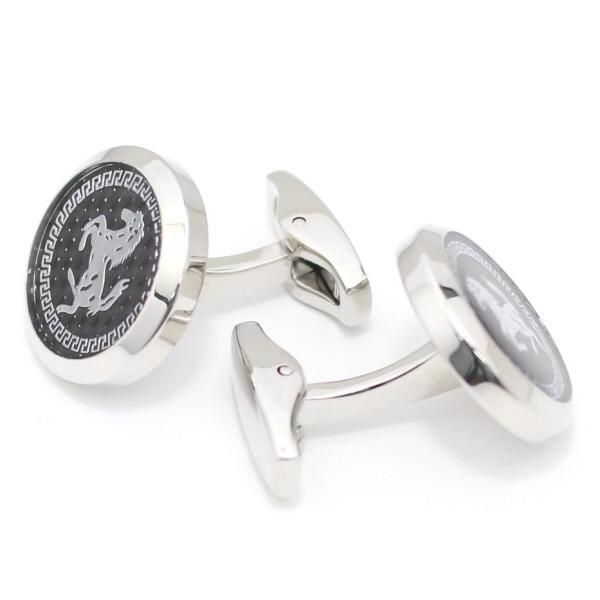 カーボンメッシュと銀の馬ラウンドデザインのカフス（カフリンクス/カフスボタン）