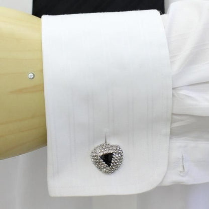 トライアングル・サラウンディドロープ・デザインのカフス(カフリンクス/カフスボタン)