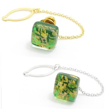 全2色・ムラーノ・ベネチアンガラス・ゴールド×グリーンのタイタック(ピンブローチ)