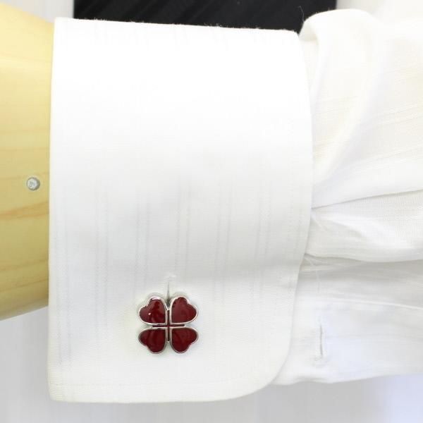 ラッキーを呼ぶ四葉のクローバー・レッドのカフス(カフリンクス/カフスボタン)