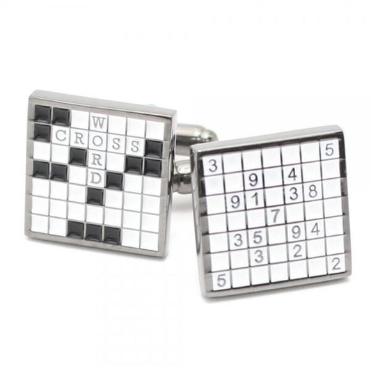 ユニークなクロスワードのカフス(カフリンクス/カフスボタン)