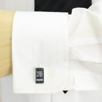 リアルでユニークなスマートフォンのカフス(カフリンクス/カフスボタン)