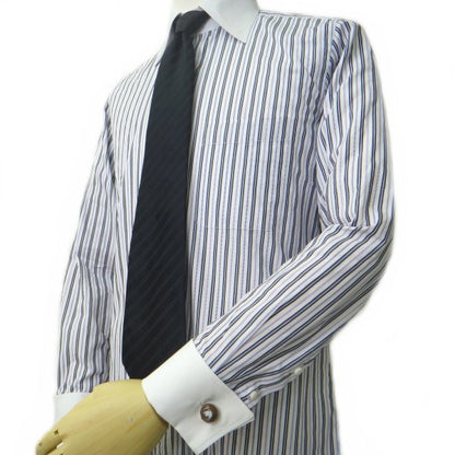 【カメオイタリアーノ】ブラウンエナメルの中心に闘牛のシェルカメオが気品漂うカフス(カフリンクス)